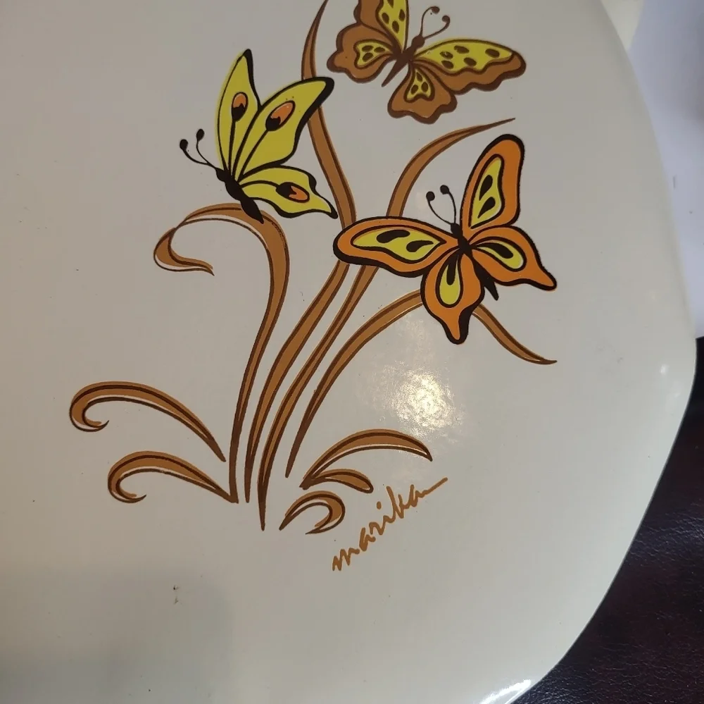 Marika placemat pair